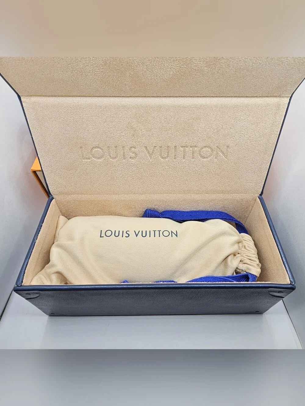 ☀️1 Btl✅️ LOUIS VUITTON LE JOUR SE LEVE FRAGRANCE💯100ML BOTTLE ➕️ 💥5pc=10ML✅️